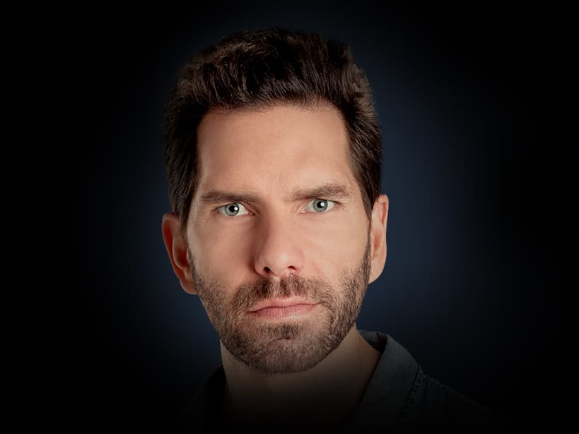 “Quisiera volverme un héroe de acción mexicano”: Arap Bethke sobre sus escenas intensas en La Usurpadora