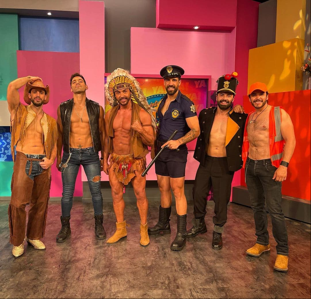 Latin Lover aparece una vez más al estilo ‘Solo para mujeres’ en Las Estrellas bailan en Hoy