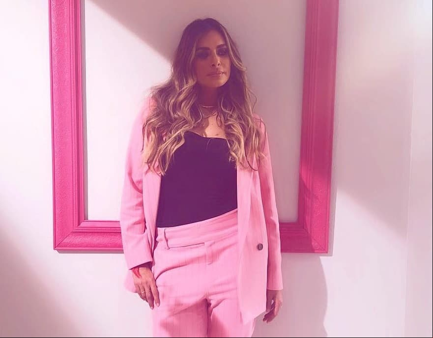 Galilea Montijo dio cátedra de cómo usar un pantalón a la cintura