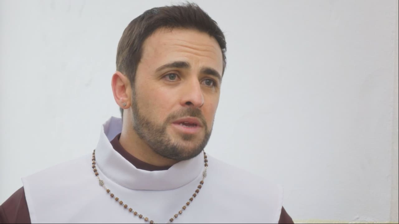 Rudolf en Papás por Conveniencia