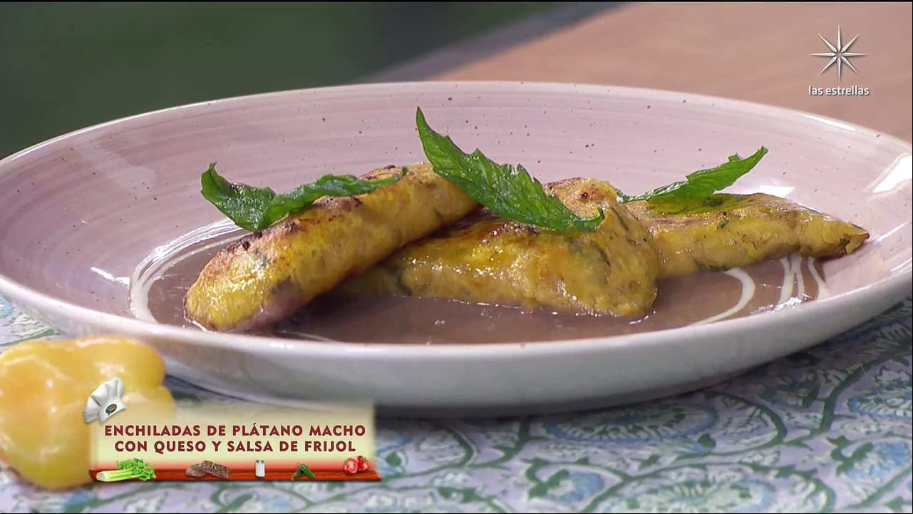 Enchiladas sin gluten: De plátano macho con salsa de frijol