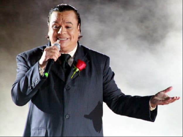 Top 10: ¡Las mejores presentaciones de Juan Gabriel!