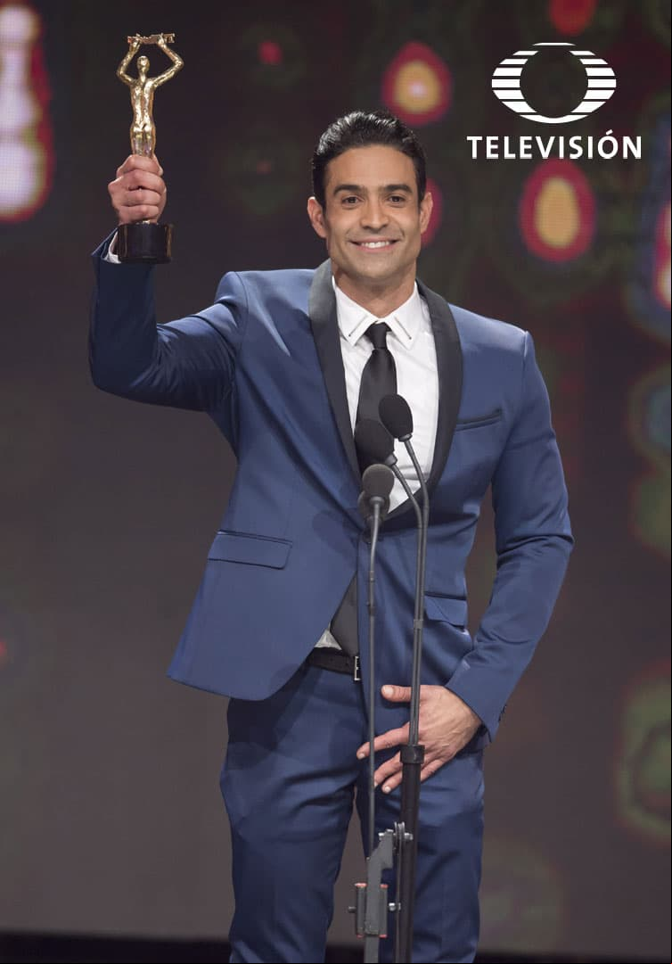 Juan Vidal ganó su primer Premio TVyNovelas.