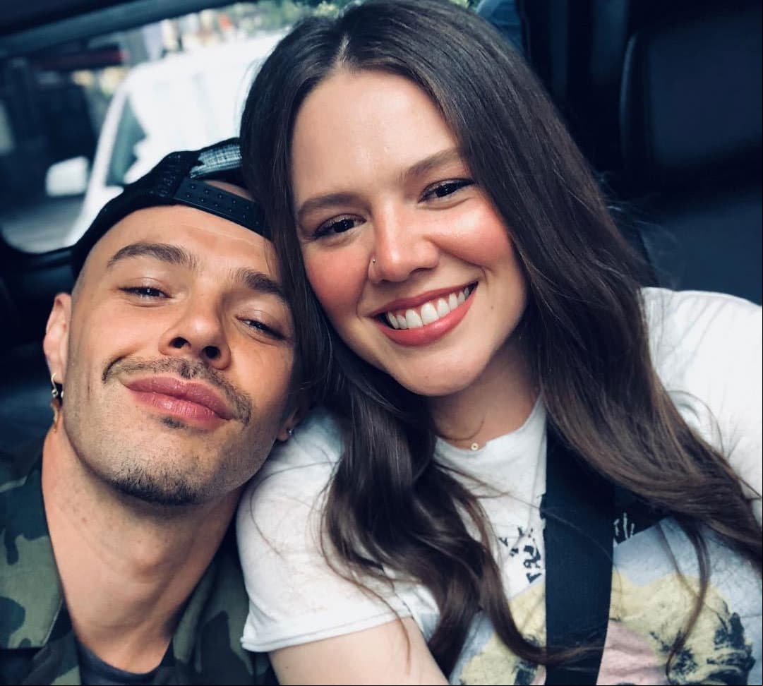 Joy, del dúo ‘Jesse y Joy’, responde a revista que aseguró sería mamá