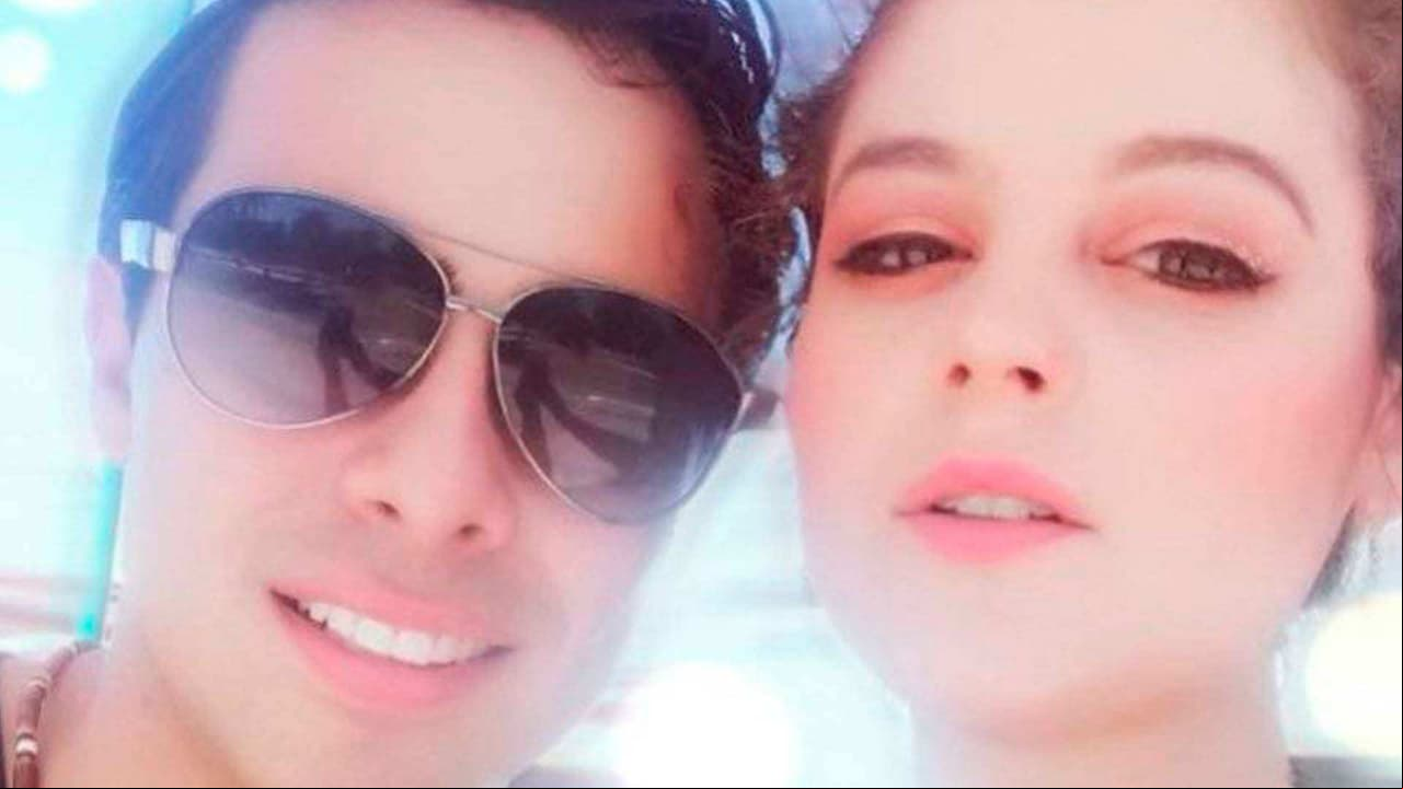 Desde la playa, Allisson Lozz y su esposo sorprenden al lucir traje de baño: ‘Par de bellos’