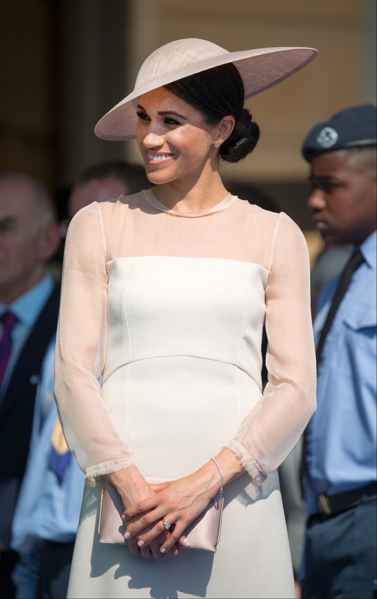 ¿Cuánto cuesta el outfit de Meghan Markle en su primera aparición pública?