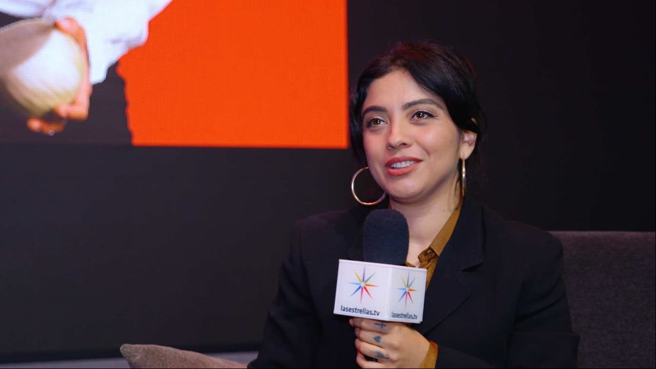 ¿Sabías qué Mon Laferte es pintora?