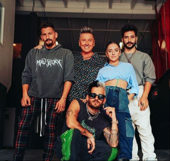 Ricardo Montaner es líder también de una dinastía de jóvenes con talento, pues sus hijos Evaluna y Mau y Ricky se han sabido desempeñar muy bien en los escenarios.