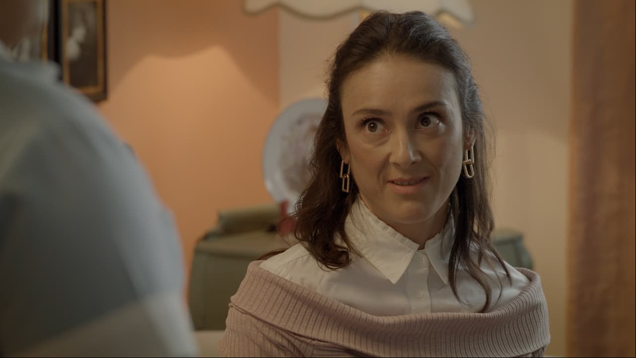 Sophie Alexander regresa una vez más en su personaje de 'Laura'.