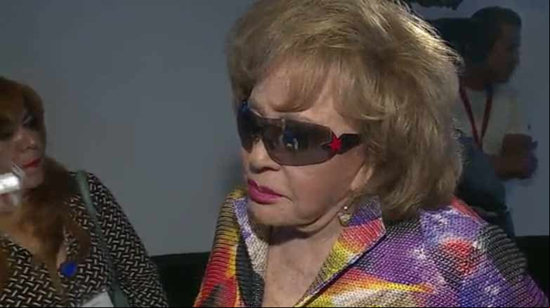 Silvia Pinal, feliz de estar en Mi marido tiene familia