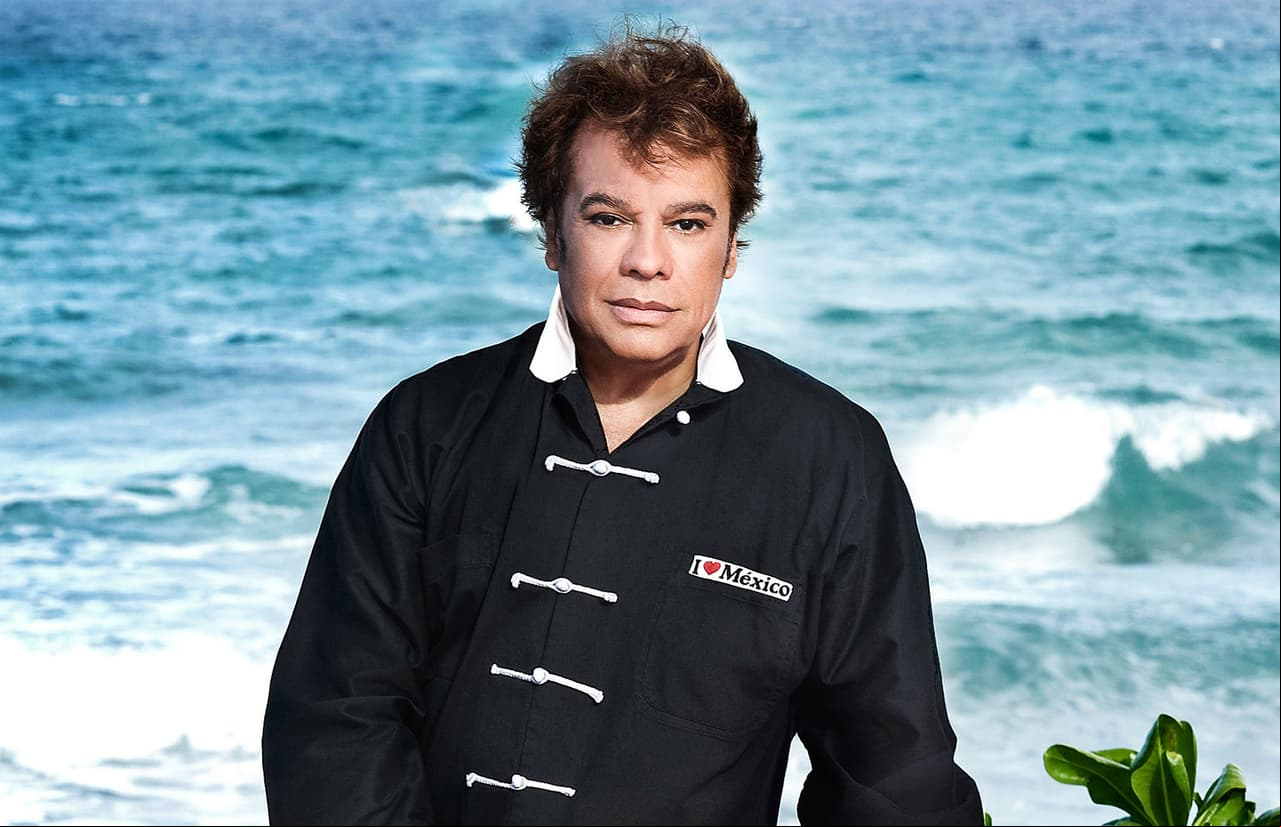 Aseguran que Juan Gabriel fingió su muerte por miedo a su familia
