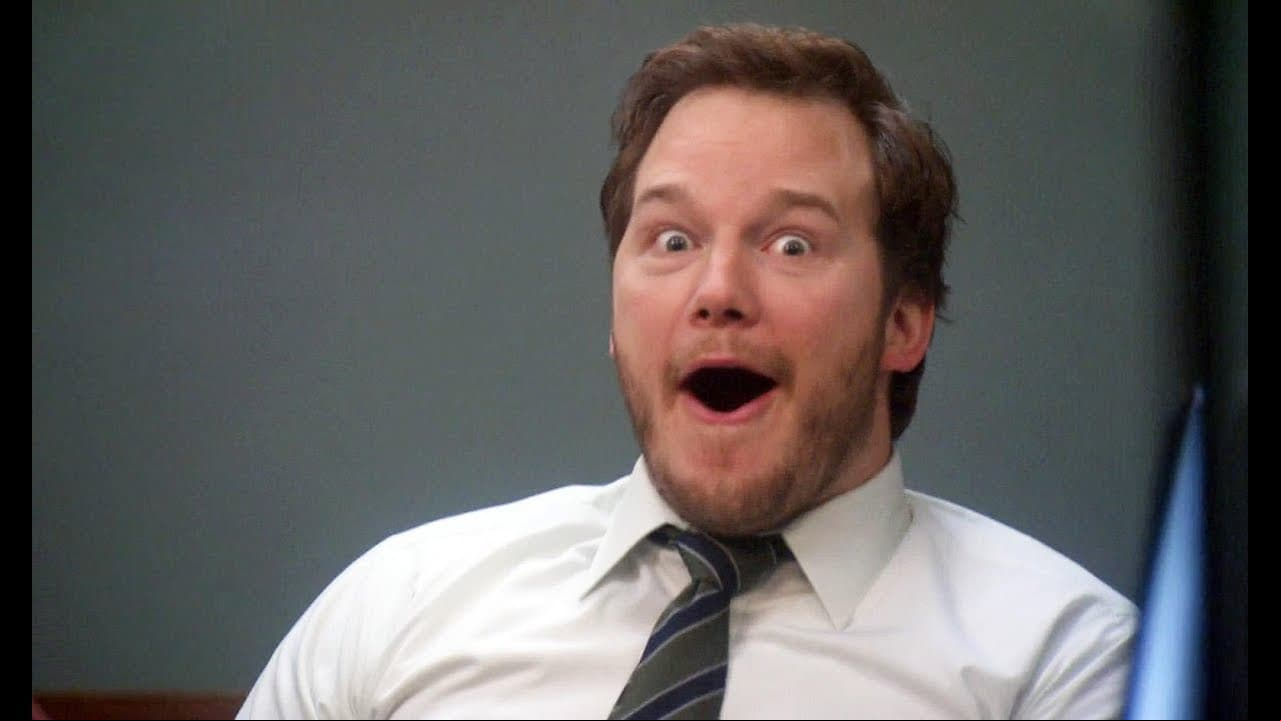 Un año después llegó un papel que le cambió la vida. Chris fue elegido para encarnar a Andy Dwyer en la serie ‘Parks and recreation’, convirtiéndose algunas de sus escenas en populares memes.