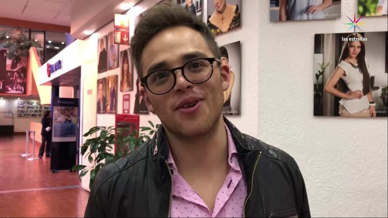 Yurem felicita a La Rosa de Guadalupe por sus 12 años al aire