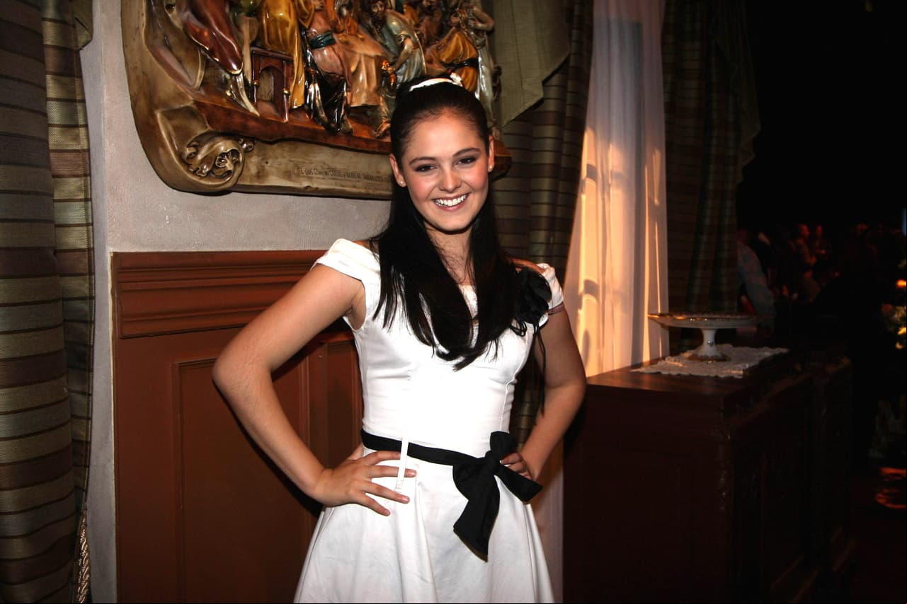 Allisson Lozz no se calla y responde contundente a quienes insisten en verla con look de telenovela
