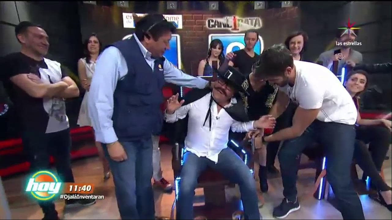 IMPERDIBLE: Jorge Van Rankin es castigado en La Silla Eléctrica