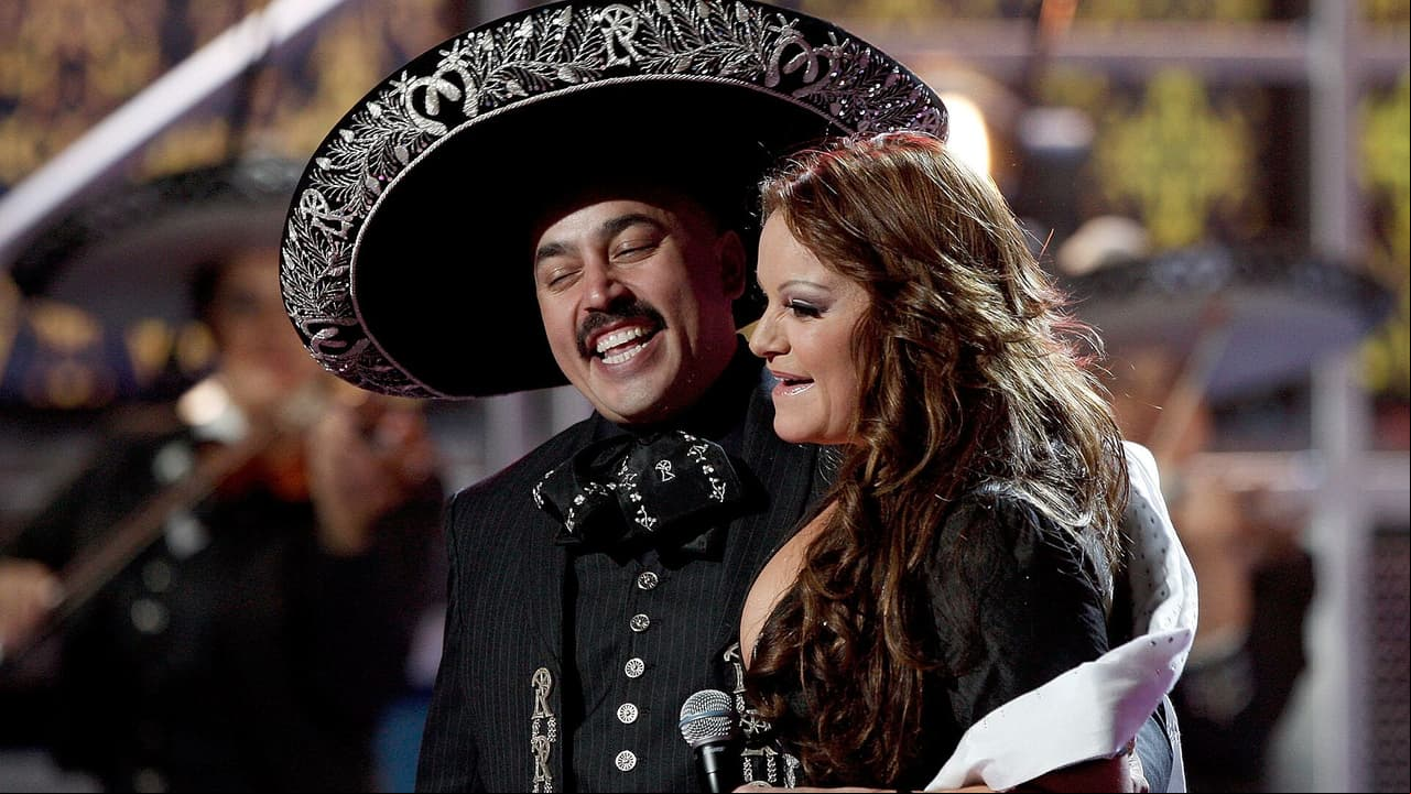 Lupillo Rivera se llevará a la tumba la última conversación con Jenni