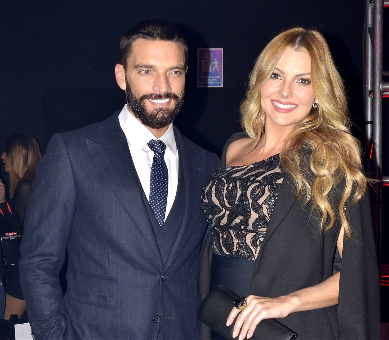 Las peleas entre Marjorie de Sousa y Julián Gil no tienen fin.