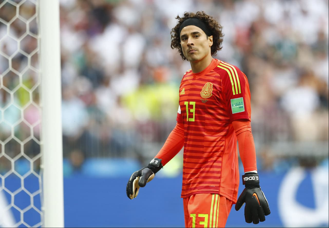 Ya nació el tercer bebé de Memo Ochoa