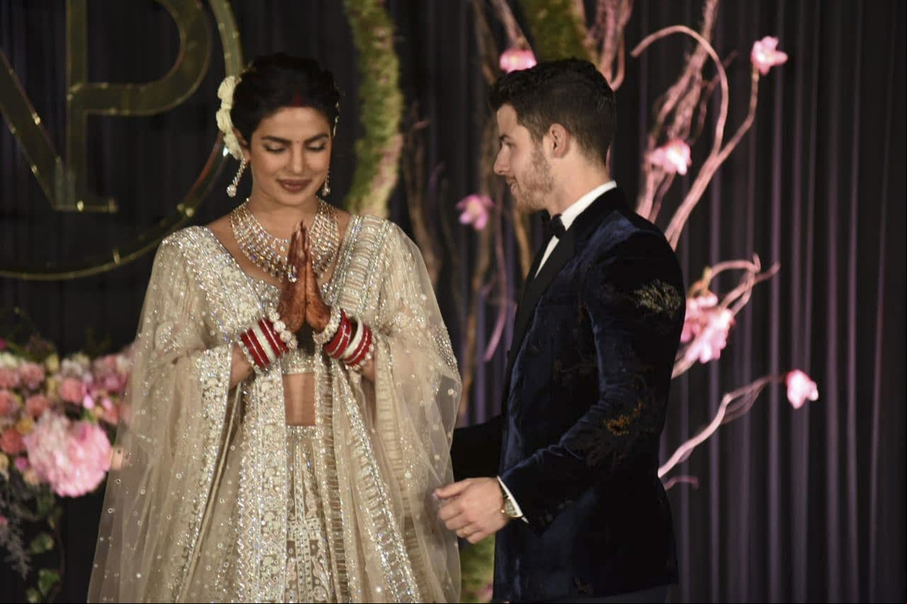 La pareja celebró con una mezcla de la cultura hindú y cristiana a la que pertenecen Priyanka y Nick, respectivamente.