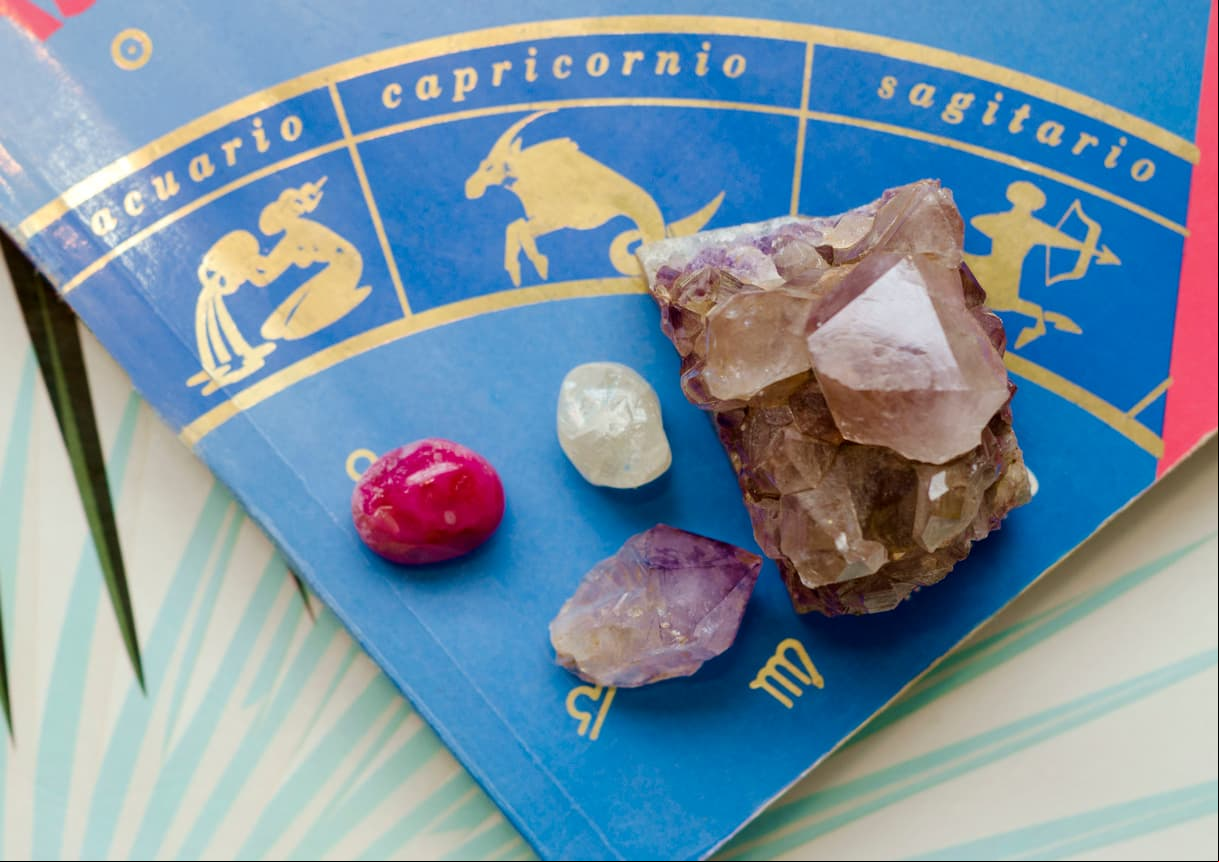 Horóscopos 16 de noviembre: ¿Qué debe hacer mi signo para atraer prosperidad?