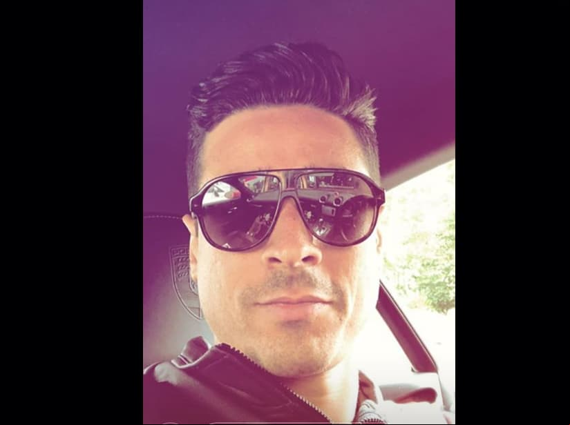 Guillermo luce su nuevo corte de cabello en sus redes sociales