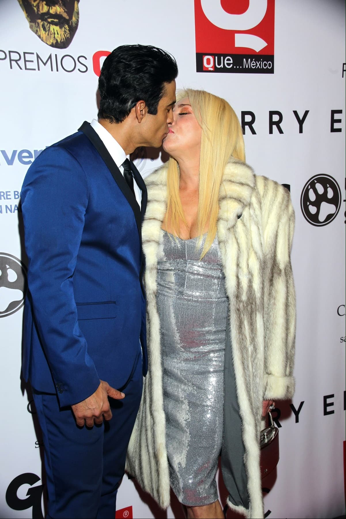 Cynthia Klitbo y Juan Vidal: Historia de amor