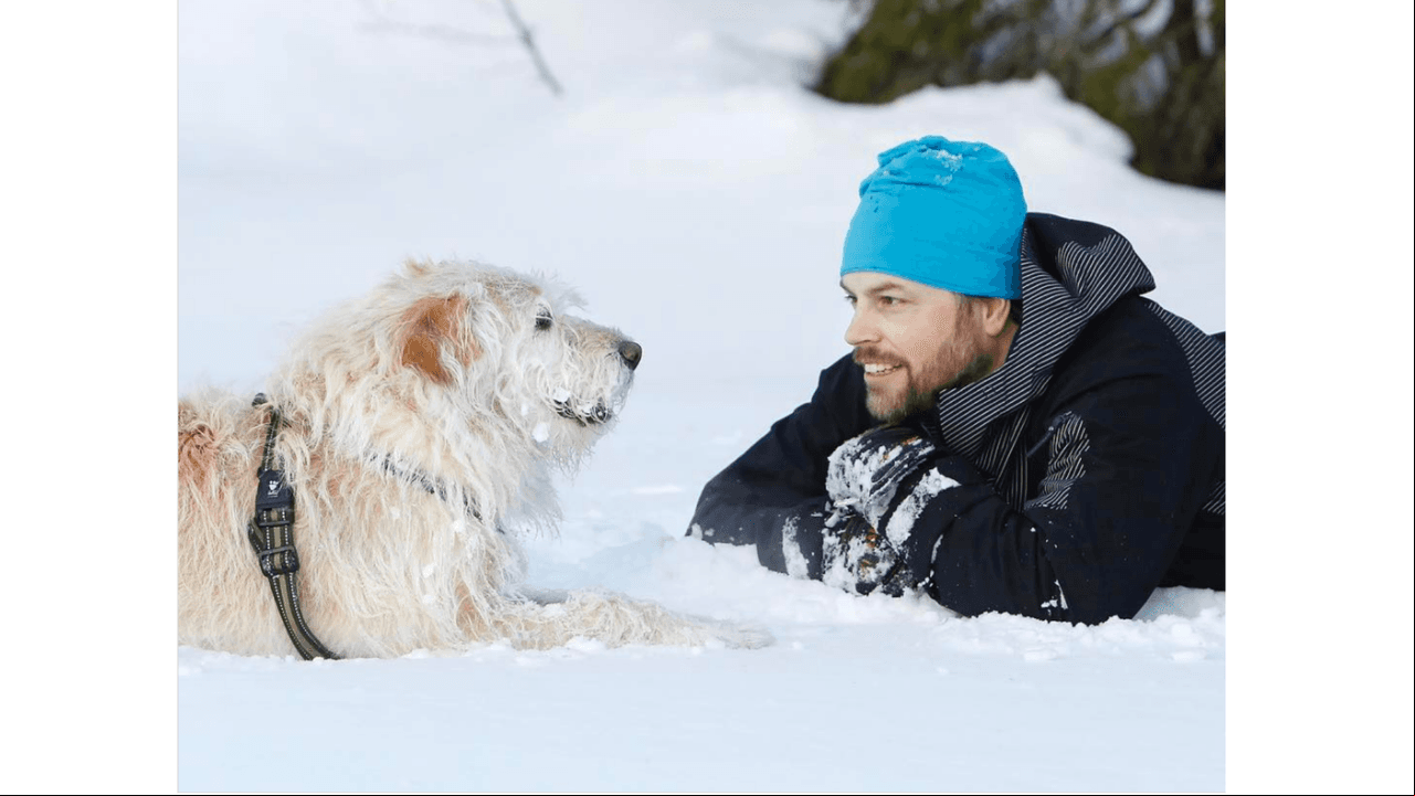 Mikael Lindnord y Arthur de la vida real.