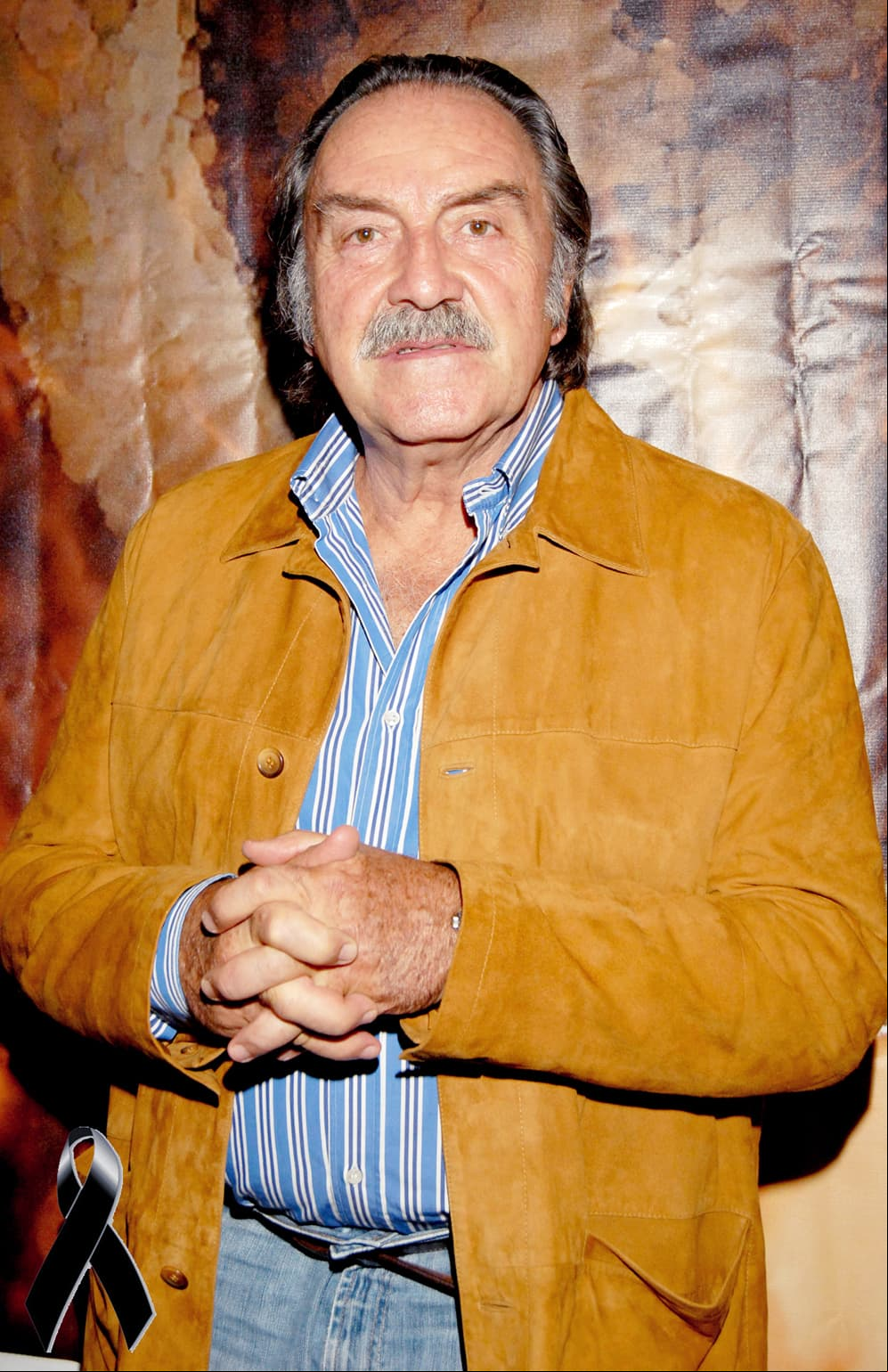 Con una larga trayectoria en cine, teatro y televisión, Pedro Armendáriz Jr. participó en esta telenovela antes de su muerte el 26 de diciembre de 2011 a la edad de 71 años en Nueva York, Estados Unidos, ciudad en la que era atendido del cáncer de ojo que días antes de su partida le habían diagnosticado. 'La Fuerza del Destino' fue el último melodrama en el que actuó.