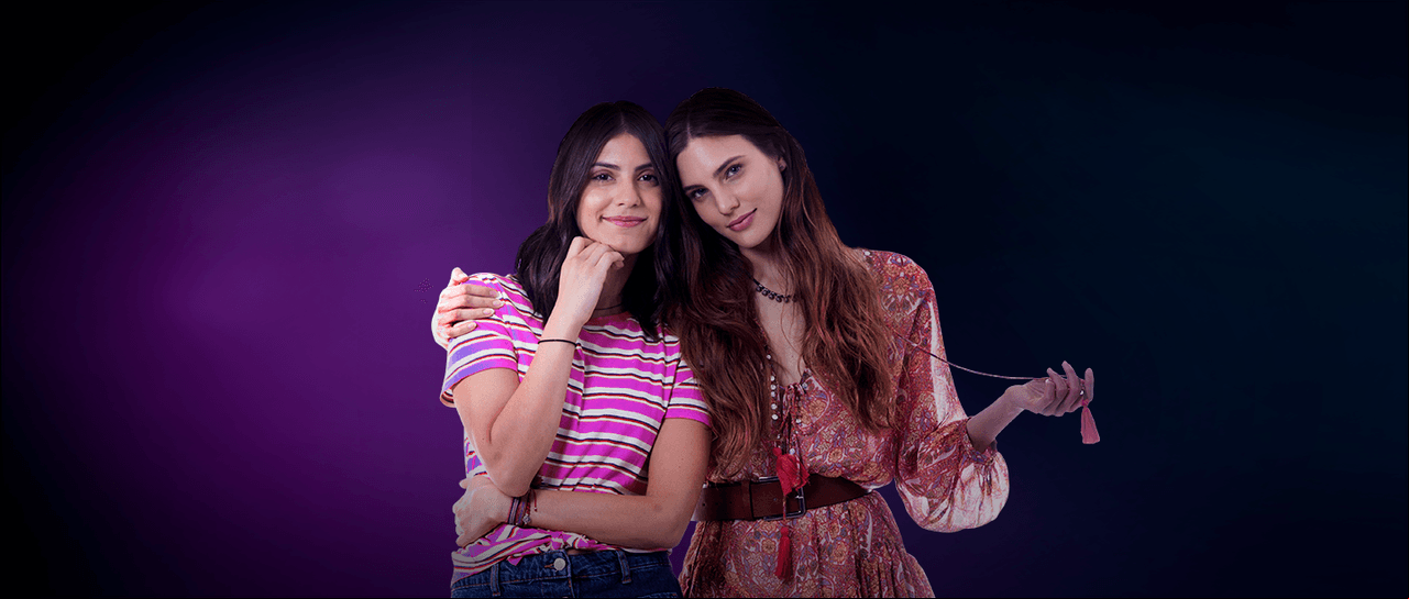 Juliantina: Una de las parejas más emblemáticas, protagonizada por Macarena Achaga y Bárbara López, quienes personificaban a Valentina y Juliana, respectivamente, en 'Amar a muerte'.