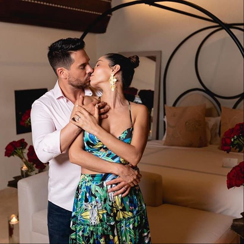 Hasta el momento se desconoce si la pareja viajará a otro país de Europa o pasará toda su luna de miel en España, pero sus fans están muy agradecidos de que compartan ese momento tan especial e íntimo a través de las redes sociales.