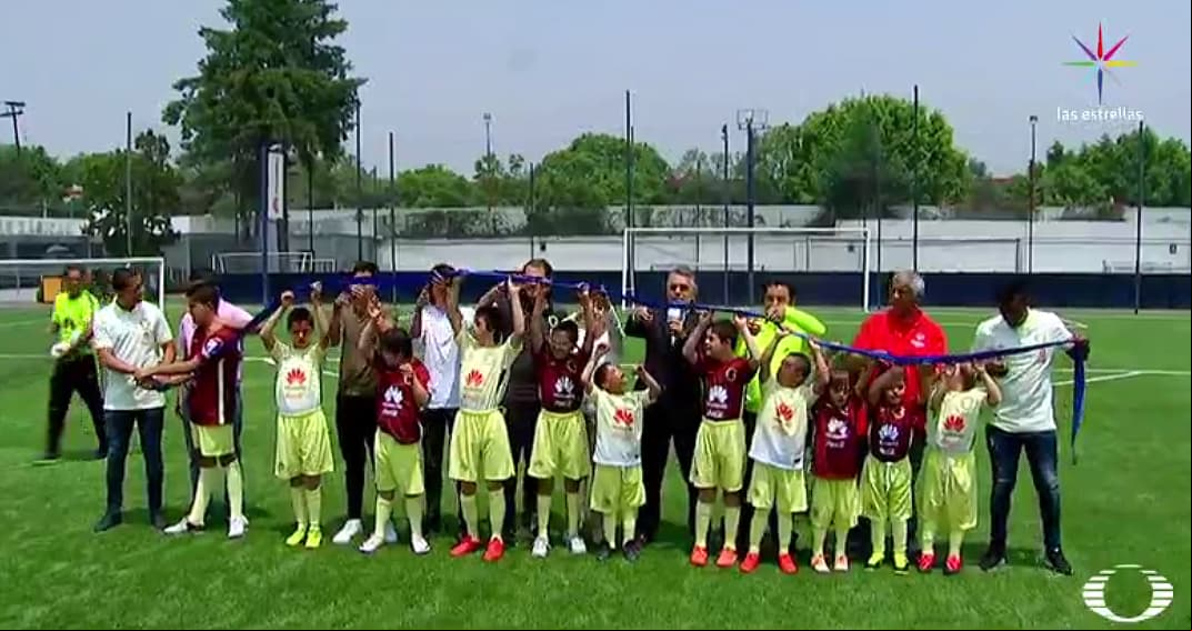 VIDEO: El Club América presenta a su primer equipo especial