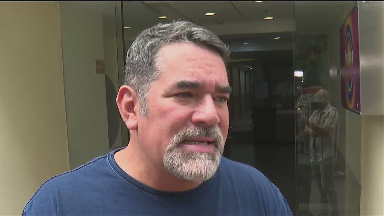 Eduardo Santamarina comparte cuál ha sido el mejor regalo que le han dado en el Día del Padre