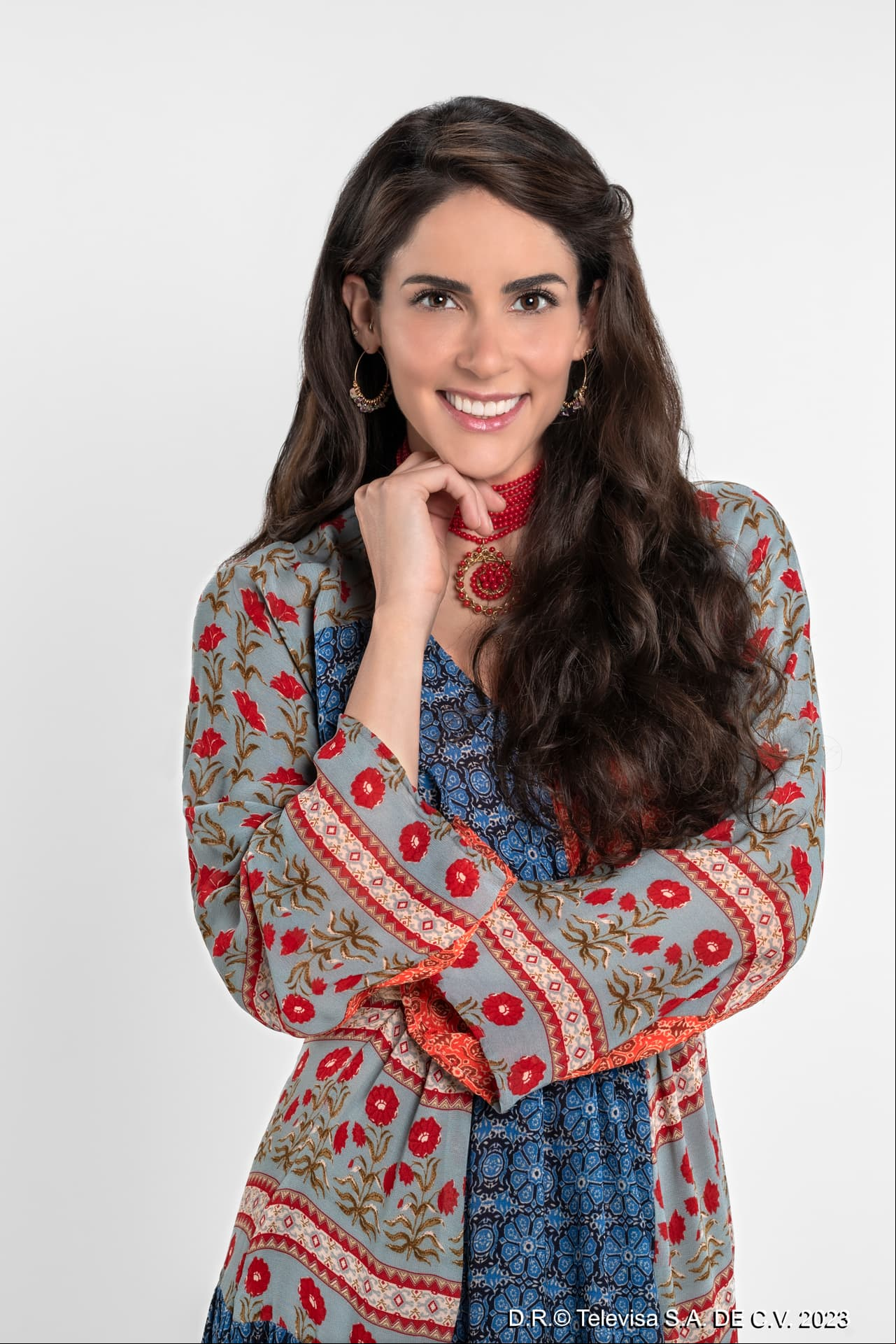 Miranda (Eva Cedeño): Es madre de Diego, su tesoro y razón de vida. Marco, el padre de Diego, no se casó con Miranda y desapareció a los pocos meses de nacido el niño. A pesar de que su amigo César la tiene como huésped en su casa, vive presionada por las deudas, ya que ha batallado bastante para conseguir empleo. Las heridas que dejó la traición de Marco siguen abiertas, pero al conocer a Tadeo se siente atraída por él.
