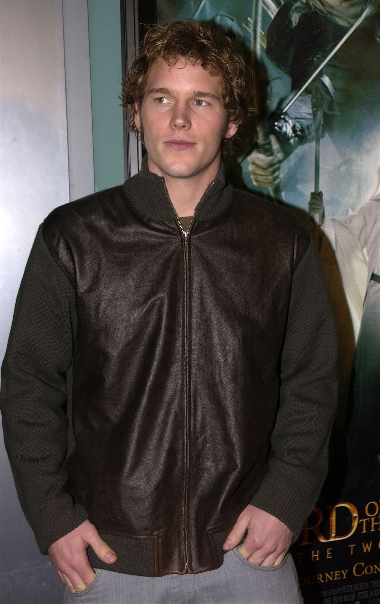 Chris comenzó a actuar profesionalmente en el año 2000, participando en un cortometraje llamado ‘Curse Part 3’, pero en 2002 tuvo la oportunidad de ser parte del elenco de la serie ‘Everwood’.
