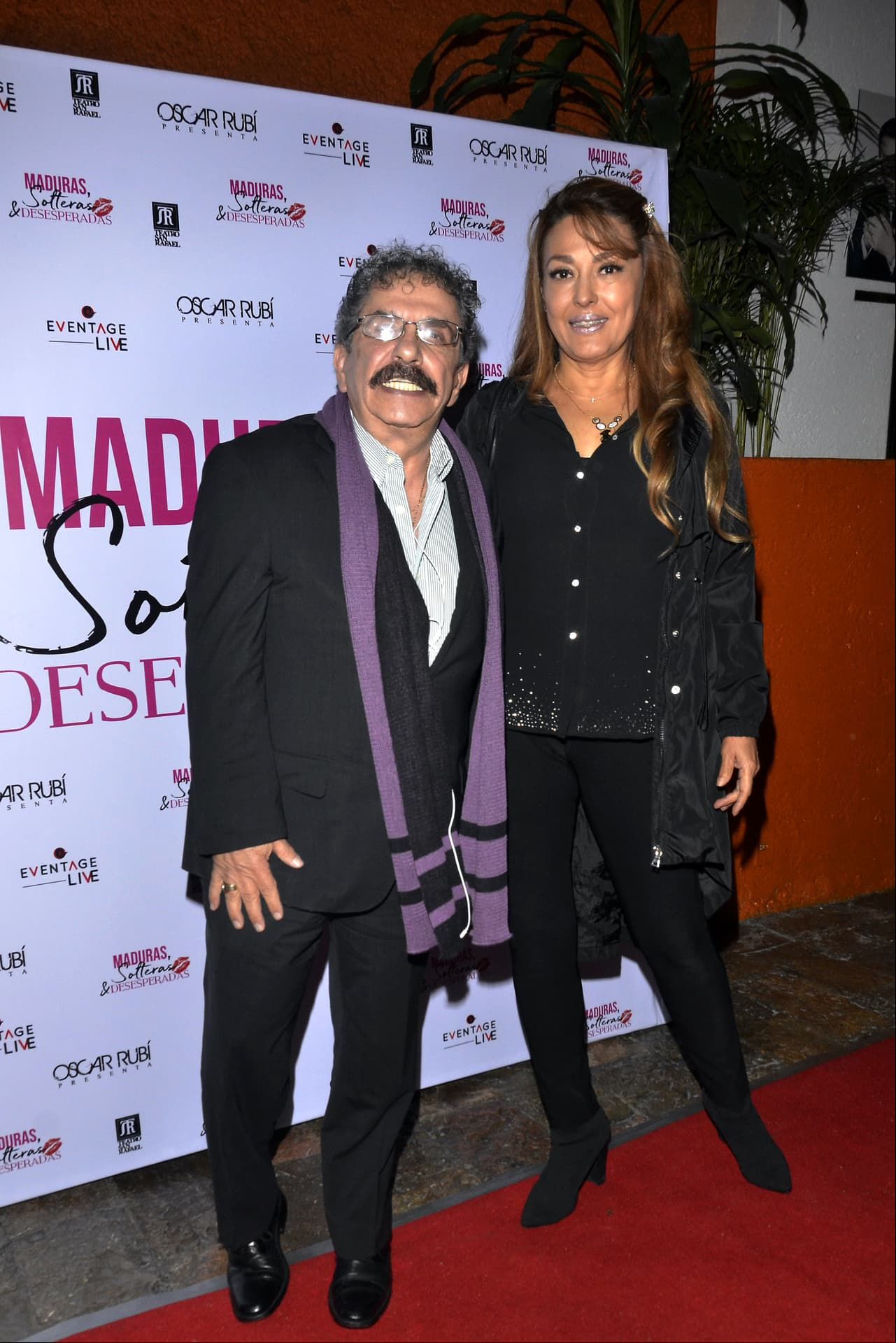 Mismo caso es el del comediante Tony Balardi, quien continúa presentándose en diferentes espacios del país con su show de chistes e imitaciones.