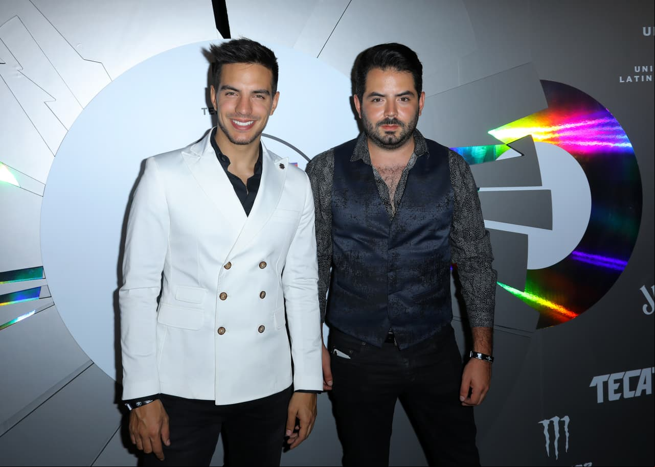 Vadhir Derbez se deja crecer la barba como José Eduardo y él reacciona: “Quítate esos 3 pelos”