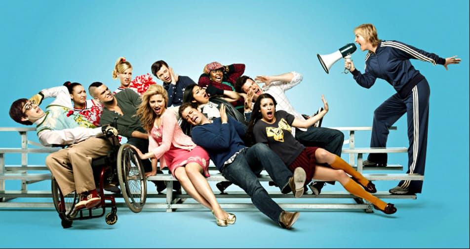 Elenco de 'Glee' lamenta la muerte de Mark Salling