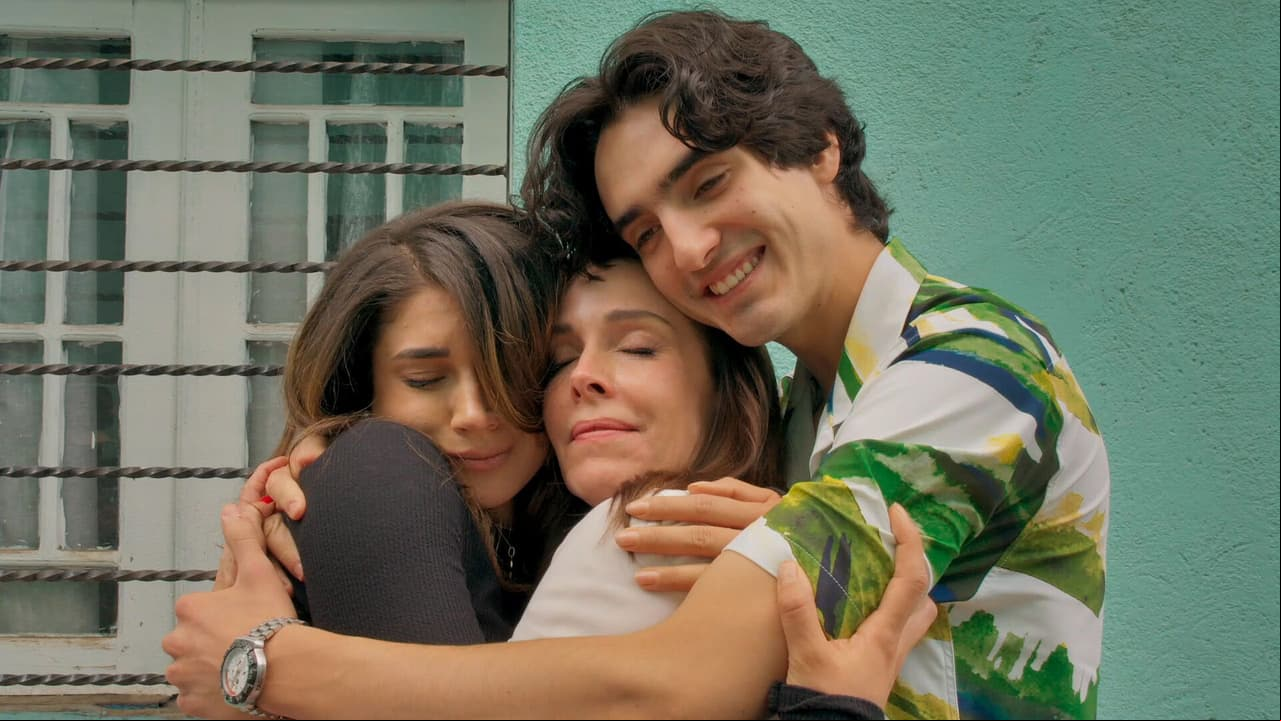 Diana pide perdón a sus hijos y se abrazan con amor