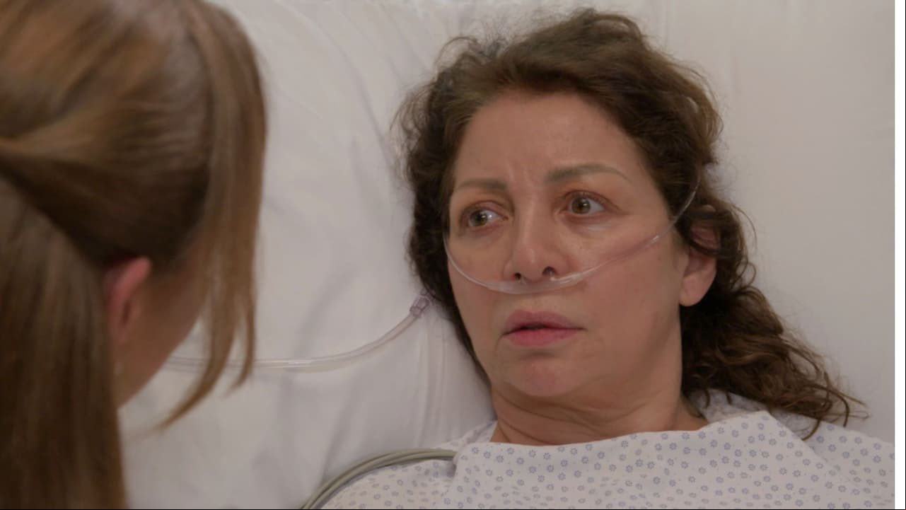 Gloria despierta del coma inducido pero no recuerda nada ni a nadie